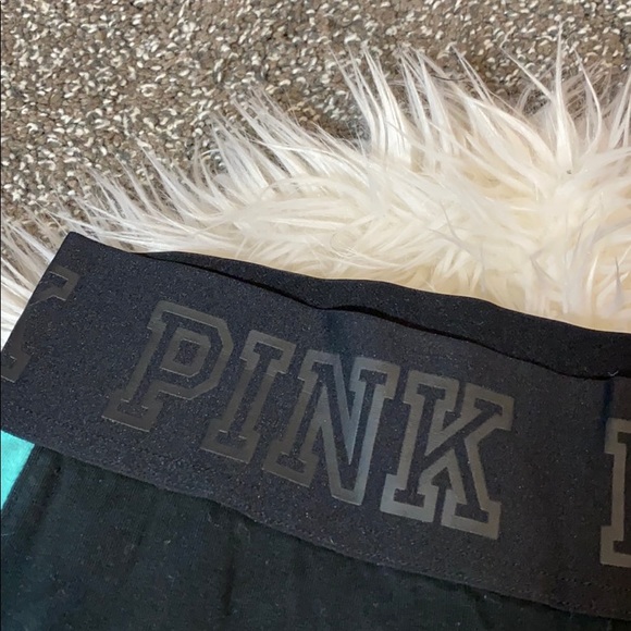Victoria’s Secret PINK cropped yoga leggings - Picture 4 of 4